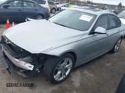 ✅ 2017 BMW 3 Series 340i xDrive • VIN: WBA8B7C39HK806640 • Lot: 43741085. Wystawiony na IAAI z przebiegiem 101 837 mil. Bezpłatny archiwum sprzedaży aukcyjnych z USA i szczegółowy raport historii pojazdu na DreamBid. Zdjęcie 2.