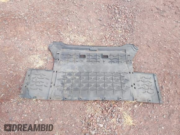 ✅ 2013 Tesla Model S Performance • VIN: 5YJSA1CP3DFP05886 • Lot: 43369959. Wystawiony na IAAI z przebiegiem 154 931 mil. Bezpłatny archiwum sprzedaży aukcyjnych z USA i szczegółowy raport historii pojazdu na DreamBid. Zdjęcie 12.