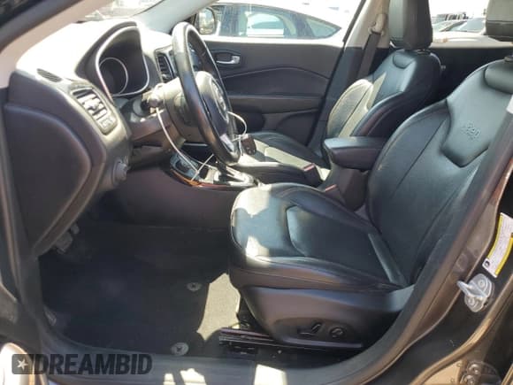 ✅ 2018 Jeep Compass Limited • VIN: 3C4NJDCB9JT456753 • Lot: 55836405. Listed on Copart with 50,858 mi. Free auction sales archive from the USA and detailed vehicle history report at DreamBid. Image 7.