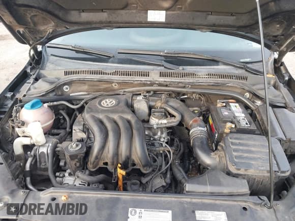 ✅ 2013 Volkswagen Jetta • VIN: 3VW2K7AJ3DM218677 • Lot: 43871709. Wystawiony na IAAI z przebiegiem 173 454 mil. Bezpłatny archiwum sprzedaży aukcyjnych z USA i szczegółowy raport historii pojazdu na DreamBid. Zdjęcie 10.