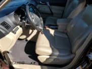 ✅ 2011 Toyota Highlander Limited • VIN: 5TDYK3EH4BS033127 • Lot: 90113315. Listed on Copart with 161,622 mi. Free auction sales archive from the USA and detailed vehicle history report at DreamBid. Image 7.