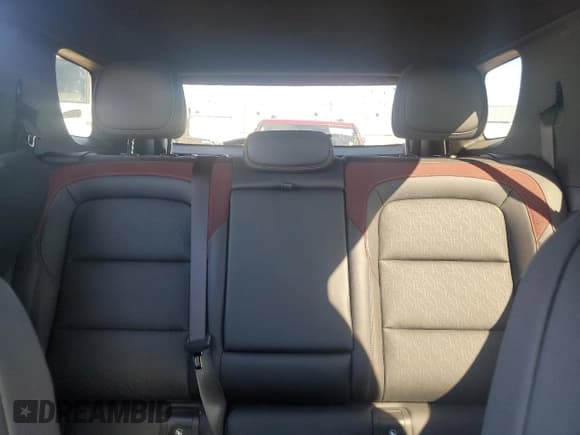 ✅ 2025 Chevrolet Equinox AWD RS • VIN: 3GNAXTEG1SL215990 • Lot: 87186235. Listed on Copart with 4,455 mi. Free auction sales archive from the USA and detailed vehicle history report at DreamBid. Image 10.