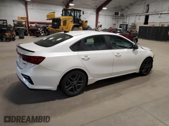 ✅ 2021 Kia Forte GT-Line • VIN: 3KPF34AD3ME366171 • Lot: 91589665. Listed on Copart with 47,896 mi. Free auction sales archive from the USA and detailed vehicle history report at DreamBid. Image 3.