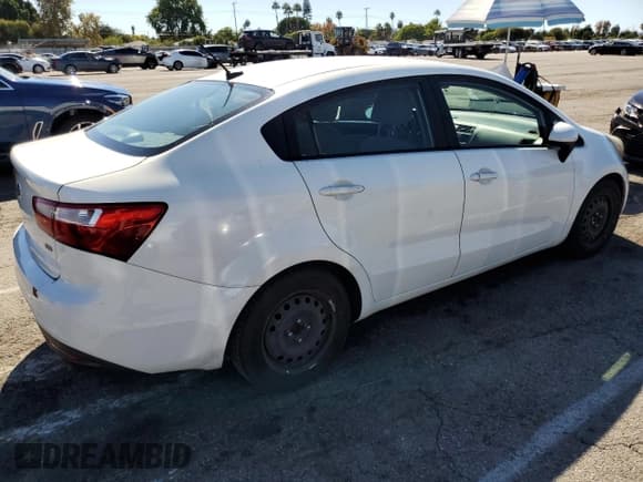 ✅ 2014 Kia Rio LX • VIN: KNADM4A31E6341124 • Lot: 82505645. Listed on Copart with 146,242 mi. Free auction sales archive from the USA and detailed vehicle history report at DreamBid. Image 3.
