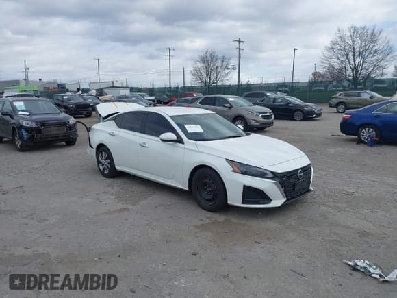 ✅ 2023 Nissan Altima S • VIN: 1N4BL4BV9PN366509 • Лот: 43613393. Опубликован ранее на IAAI с пробегом 64 152 миль. Бесплатный доступ к архиву аукционных продаж из США и подробный отчёт об истории автомобиля на DreamBid. Изображение 1.