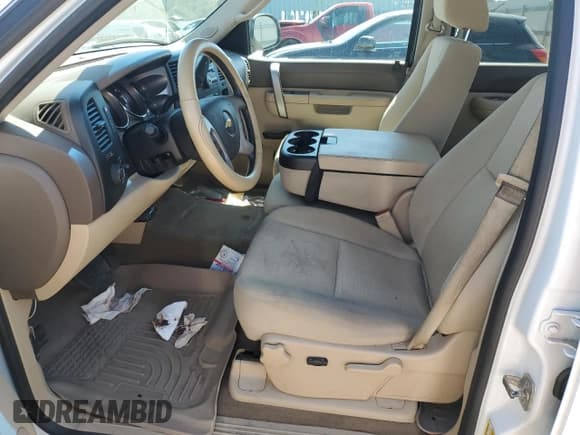 ✅ 2013 Chevrolet Silverado 1500 LT • VIN: 3GCPKSE76DG159066 • Lot: 67529084. Listed on Copart with 111,408 mi. Free auction sales archive from the USA and detailed vehicle history report at DreamBid. Image 7.