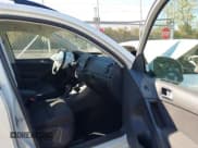 ✅ 2018 Volkswagen Tiguan • VIN: WVGBV7AXXJK004881 • Lot: 43386613. Listed on IAAI with 82,652 mi. Free auction sales archive from the USA and detailed vehicle history report at DreamBid. Image 5.