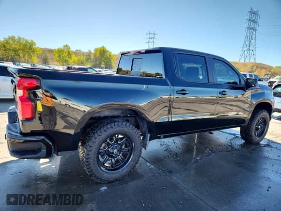 ✅ 2020 Chevrolet Silverado 1500 RST • VIN: 3GCUYEED7LG114208 • Lot: 85761795. Listed on Copart with 84,666 mi. Free auction sales archive from the USA and detailed vehicle history report at DreamBid. Image 3.