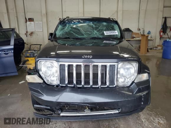 ✅ 2011 Jeep Liberty Limited 70th Anniversary • VIN: 1J4PN5GK4BW524055 • Lot: 52209065. Wystawiony na Copart z przebiegiem 184 692 mil. Bezpłatny archiwum sprzedaży aukcyjnych z USA i szczegółowy raport historii pojazdu na DreamBid. Zdjęcie 5.