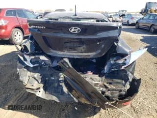 ✅ 2017 Hyundai Accent SE • VIN: KMHCT4AE8HU247031 • Лот: 77455334. Опубликован ранее на Copart с пробегом 95 463 миль. Бесплатный доступ к архиву аукционных продаж из США и подробный отчёт об истории автомобиля на DreamBid. Изображение 6.