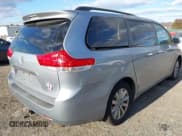 ✅ 2012 Toyota Sienna XLE • VIN: 5TDDK3DC2CS030751 • Лот: 43647736. Опубликован ранее на IAAI с пробегом 249 623 миль. Бесплатный доступ к архиву аукционных продаж из США и подробный отчёт об истории автомобиля на DreamBid. Изображение 4.