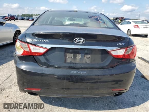 ✅ 2012 Hyundai Sonata Limited • VIN: 5NPEC4AB0CH477474 • Lot: 72422854. Listed on Copart with 130,240 mi. Free auction sales archive from the USA and detailed vehicle history report at DreamBid. Image 6.