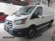 ✅ 2020 Ford Transit Cargo • VIN: 1FTYE1YG8LKB08273 • Lot: 42306747. Wystawiony na IAAI z przebiegiem 181 121 mil. Bezpłatny archiwum sprzedaży aukcyjnych z USA i szczegółowy raport historii pojazdu na DreamBid. Zdjęcie 17.