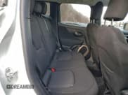 ✅ 2017 Jeep Renegade Latitude • VIN: ZACCJBBB8HPG44209 • Лот: 94493475. Опубликован ранее на Copart с пробегом 118 405 миль. Бесплатный доступ к архиву аукционных продаж из США и подробный отчёт об истории автомобиля на DreamBid. Изображение 11.