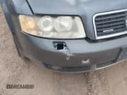 ✅ 2004 Audi A4 1.8T • VIN: WAULC68E84A062427 • Lot: 42761925. Wystawiony na IAAI z przebiegiem 185 554 mil. Bezpłatny archiwum sprzedaży aukcyjnych z USA i szczegółowy raport historii pojazdu na DreamBid. Zdjęcie 6.