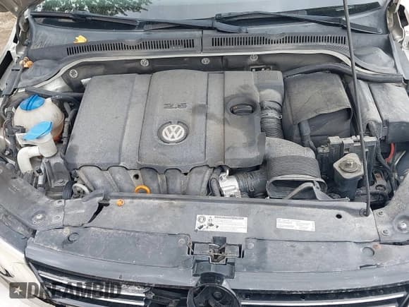 ✅ 2013 Volkswagen Jetta SEL • VIN: 3VWLP7AJXDM277814 • Lot: 43098087. Listed on IAAI with 175,017 mi. Free auction sales archive from the USA and detailed vehicle history report at DreamBid. Image 10.