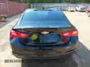 2018 Chevrolet Malibu LT с VIN 1G1ZD5ST3JF220059, выставлен на аукционе IAAI как лот 43415563 с пробегом 112 261 миль миль и . История ставок и продаж доступна на DreamBid. Изображение 17.