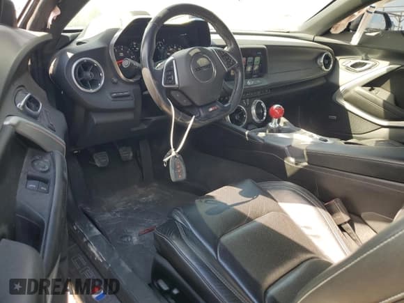 ✅ 2016 Chevrolet Camaro 2SS • VIN: 1G1FG1R79G0132785 • Лот: 90229205. Опубликован ранее на Copart с пробегом 201 508 миль. Бесплатный доступ к архиву аукционных продаж из США и подробный отчёт об истории автомобиля на DreamBid. Изображение 8.