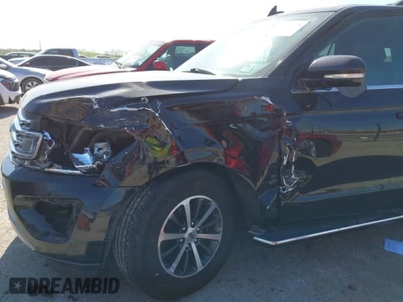 ✅ 2019 Ford Expedition Max XLT • VIN: 1FMJK1JT3KEA44279 • Lot: 42016619. Listed on IAAI with 141,915 mi. Free auction sales archive from the USA and detailed vehicle history report at DreamBid. Image 6.