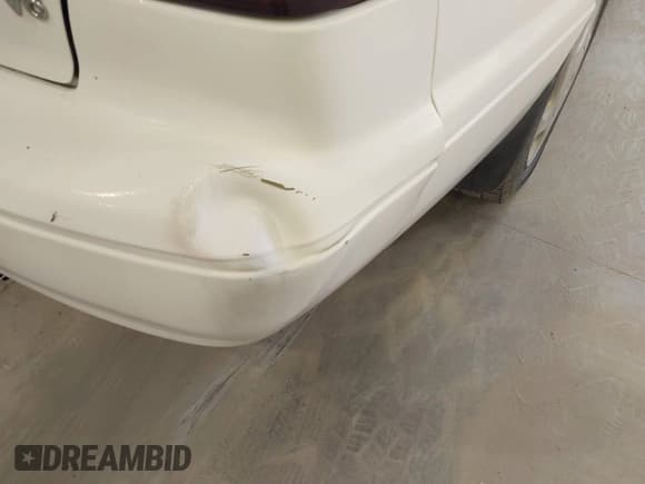 ✅ 1998 Toyota Camry LE • VIN: JT2BF22K2W0103214 • Lot: 42391161. Listed on IAAI with 363,291 mi. Free auction sales archive from the USA and detailed vehicle history report at DreamBid. Image 6.