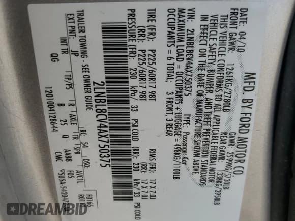 ✅ 2010 Lincoln Town Car Signature Limited • VIN: 2LNBL8CV4AX750375 • Lot: 80179595. Listed on Copart with 220,473 mi. Free auction sales archive from the USA and detailed vehicle history report at DreamBid. Image 12.