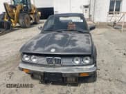 ✅ 1987 BMW 3 Series • VIN: WBABB1304H1929518 • Лот: 52160525. Опубликован ранее на Copart с пробегом 258 239 миль. Бесплатный доступ к архиву аукционных продаж из США и подробный отчёт об истории автомобиля на DreamBid. Изображение 5.