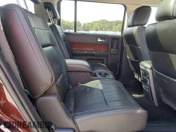 ✅ 2010 Ford Flex Limited • VIN: 2FMGK5DCXABA18138 • Lot: 81370785. Listed on Copart with 115,895 mi. Free auction sales archive from the USA and detailed vehicle history report at DreamBid. Image 11.