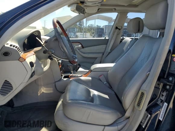 ✅ 2004 Mercedes-Benz S 430 • VIN: WDBNG70J44A417056 • Lot: 86260835. Listed on Copart with 160,553 mi. Free auction sales archive from the USA and detailed vehicle history report at DreamBid. Image 7.