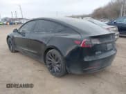 ✅ 2021 Tesla Model 3 Performance • VIN: 5YJ3E1EC5MF030822 • Lot: 41907973. Wystawiony na IAAI z przebiegiem 50 133 mil. Bezpłatny archiwum sprzedaży aukcyjnych z USA i szczegółowy raport historii pojazdu na DreamBid. Zdjęcie 3.