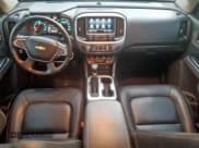 ✅ 2022 Chevrolet Colorado 2WD LT • VIN: 1GCGSCEN7N1204648 • Лот: 90514135. Опубликован ранее на Copart с пробегом 71 228 миль. Бесплатный доступ к архиву аукционных продаж из США и подробный отчёт об истории автомобиля на DreamBid. Изображение 8.