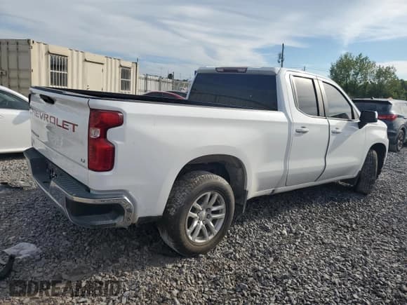 ✅ 2020 Chevrolet Silverado 1500 LT • VIN: 1GCRWCED4LZ159316 • Lot: 70672545. Listed on Copart with Not provided. Free auction sales archive from the USA and detailed vehicle history report at DreamBid. Image 3.