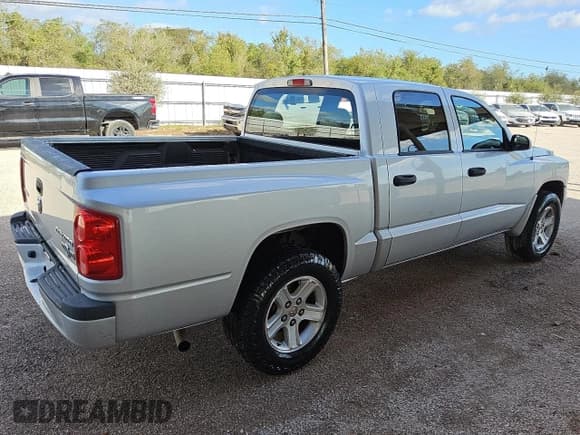 ✅ 2011 Ram Dakota Big Horn • VIN: 1D7RE3GK0BS610950 • Лот: 75461644. Опубликован ранее на Copart с пробегом 53 954 миль. Бесплатный доступ к архиву аукционных продаж из США и подробный отчёт об истории автомобиля на DreamBid. Изображение 3.