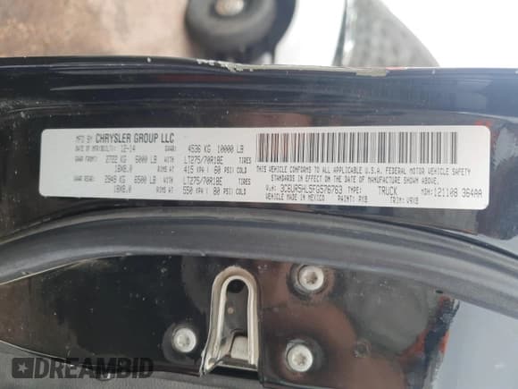 ✅ 2015 Ram 2500 Tradesman • VIN: 3C6UR5HL5FG576763 • Лот: 66527185. Опубликован ранее на Copart с пробегом 251 742 миль. Бесплатный доступ к архиву аукционных продаж из США и подробный отчёт об истории автомобиля на DreamBid. Изображение 12.