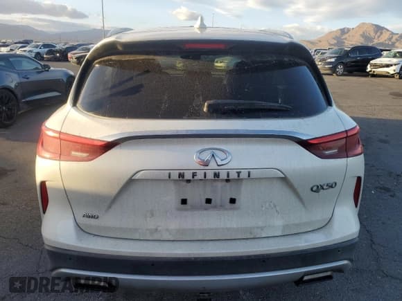 ✅ 2020 Infiniti QX50 Essential • VIN: 3PCAJ5M39LF118184 • Lot: 47306285. Wystawiony na Copart z przebiegiem 87 078 mil. Bezpłatny archiwum sprzedaży aukcyjnych z USA i szczegółowy raport historii pojazdu na DreamBid. Zdjęcie 6.