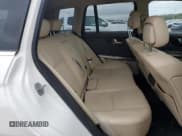 ✅ 2014 Mercedes-Benz GLK 350 • VIN: WDCGG5HB0EG246925 • Lot: 90285045. Listed on Copart with Not provided. Free auction sales archive from the USA and detailed vehicle history report at DreamBid. Image 11.