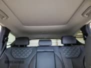 ✅ 2021 Hyundai Santa Fe SEL Premium • VIN: KM8S3DA10MU004655 • Lot: 38849803. Wystawiony na Copart z przebiegiem 23 779 mil. Bezpłatny archiwum sprzedaży aukcyjnych z USA i szczegółowy raport historii pojazdu na DreamBid. Zdjęcie 10.