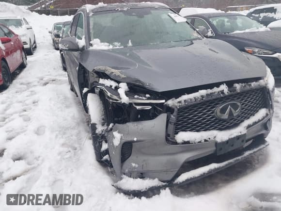 ✅ 2019 Infiniti QX50 Luxe • VIN: 3PCAJ5M38KF144497 • Lot: 41546491. Wystawiony na IAAI z przebiegiem 113 372 mil. Bezpłatny archiwum sprzedaży aukcyjnych z USA i szczegółowy raport historii pojazdu na DreamBid. Zdjęcie 6.