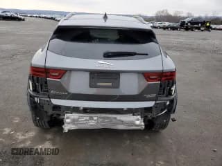 ✅ 2020 Jaguar E-Pace SE • VIN: SADFP2FX7L1002210 • Lot: 38316243. Listed on Copart with 7,273 mi. Free auction sales archive from the USA and detailed vehicle history report at DreamBid. Image 6.
