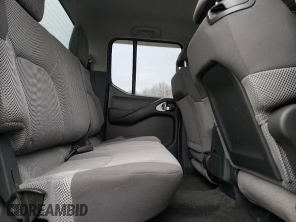 ✅ 2012 Suzuki Equator • VIN: 5Z61D0FV1CC449736 • Лот: 82987564. Опубликован ранее на Copart с пробегом 106 619 миль. Бесплатный доступ к архиву аукционных продаж из США и подробный отчёт об истории автомобиля на DreamBid. Изображение 11.