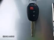 ✅ 2017 Toyota Prius One • VIN: JTDKDTB37H1596977 • Лот: 42053033. Опубликован ранее на IAAI с пробегом 34 562 миль. Бесплатный доступ к архиву аукционных продаж из США и подробный отчёт об истории автомобиля на DreamBid. Изображение 11.