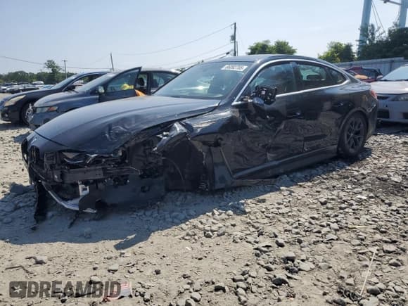 ✅ 2025 BMW i4 xDrive40 • VIN: WBY43HD02SFU22271 • Lot: 66092705. Wystawiony na Copart z przebiegiem Nie podano. Bezpłatny archiwum sprzedaży aukcyjnych z USA i szczegółowy raport historii pojazdu na DreamBid. Zdjęcie 1.