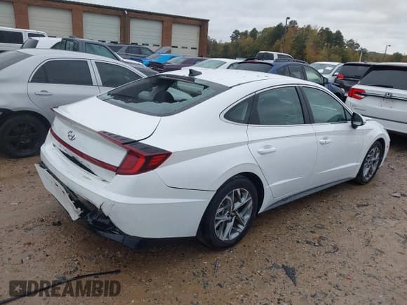 ✅ 2020 Hyundai Sonata SEL • VIN: 5NPEL4JA4LH004930 • Лот: 43542326. Опубликован ранее на IAAI с пробегом 84 352 миль. Бесплатный доступ к архиву аукционных продаж из США и подробный отчёт об истории автомобиля на DreamBid. Изображение 4.