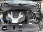 ✅ 2017 Hyundai Santa Fe SE • VIN: KM8SM4HF4HU175610 • Lot: 91862795. Listed on Copart with 114,547 mi. Free auction sales archive from the USA and detailed vehicle history report at DreamBid. Image 11.