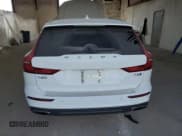 ✅ 2022 Volvo V60 • VIN: YV4102WK4N2092036 • Lot: 80911585. Wystawiony na Copart z przebiegiem 26 176 mil. Bezpłatny archiwum sprzedaży aukcyjnych z USA i szczegółowy raport historii pojazdu na DreamBid. Zdjęcie 6.