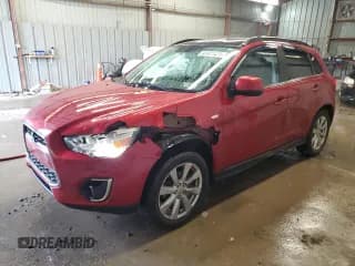 ✅ 2014 Mitsubishi Outlander SE • VIN: 4A4AR4AU3EE012391 • Lot: 92421475. Wystawiony na Copart z przebiegiem 107 133 mil. Bezpłatny archiwum sprzedaży aukcyjnych z USA i szczegółowy raport historii pojazdu na DreamBid. Zdjęcie 1.