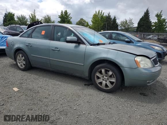 ✅ 2005 Ford Five Hundred SEL • VIN: 1FAFP27165G197549 • Лот: 61861245. Опубликован ранее на Copart с пробегом Не указан. Бесплатный доступ к архиву аукционных продаж из США и подробный отчёт об истории автомобиля на DreamBid. Изображение 4.