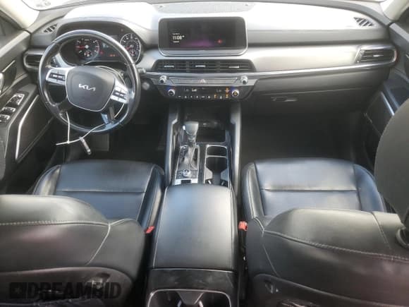 ✅ 2022 Kia Telluride LX • VIN: 5XYP2DHC7NG211955 • Lot: 89529265. Listed on Copart with 106,420 mi. Free auction sales archive from the USA and detailed vehicle history report at DreamBid. Image 8.