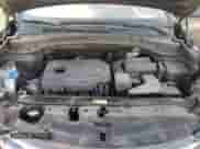 ✅ 2018 Hyundai Santa Fe 2.4L • VIN: 5XYZTDLB8JG523085 • Лот: 67651652. Опубликован ранее на Copart с пробегом 91 830 миль. Бесплатный доступ к архиву аукционных продаж из США и подробный отчёт об истории автомобиля на DreamBid. Изображение 12.