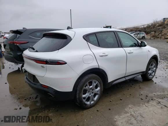 2024 Dodge Hornet R/T с VIN ZACPDFCW8R3A28813, выставлен на аукционе Copart как лот 47790805 с пробегом 24 034 миль миль и Списание • Salvage title. История ставок и продаж доступна на DreamBid. Изображение 3.