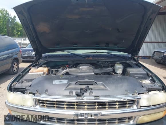 ✅ 2004 Chevrolet Suburban LS • VIN: 3GNEC16Z64G275762 • Лот: 42606394. Опубликован ранее на IAAI с пробегом 150 111 миль. Бесплатный доступ к архиву аукционных продаж из США и подробный отчёт об истории автомобиля на DreamBid. Изображение 10.